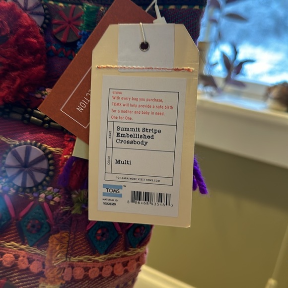 TOMS women’s Crossbody Bag Rainbow Summit Stripe Embellished Boho Tassel Artisan - Picture 10 of 16